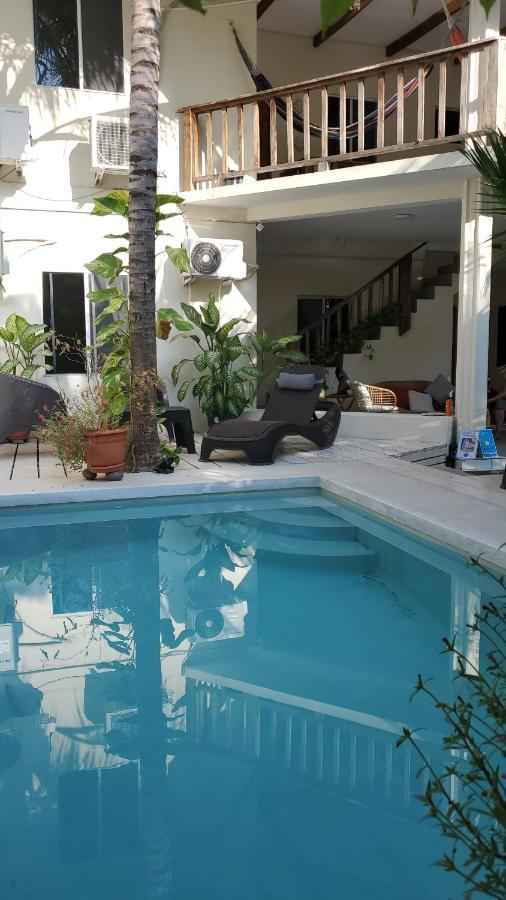 Layback Surf Hotel Tamanique Luaran gambar
